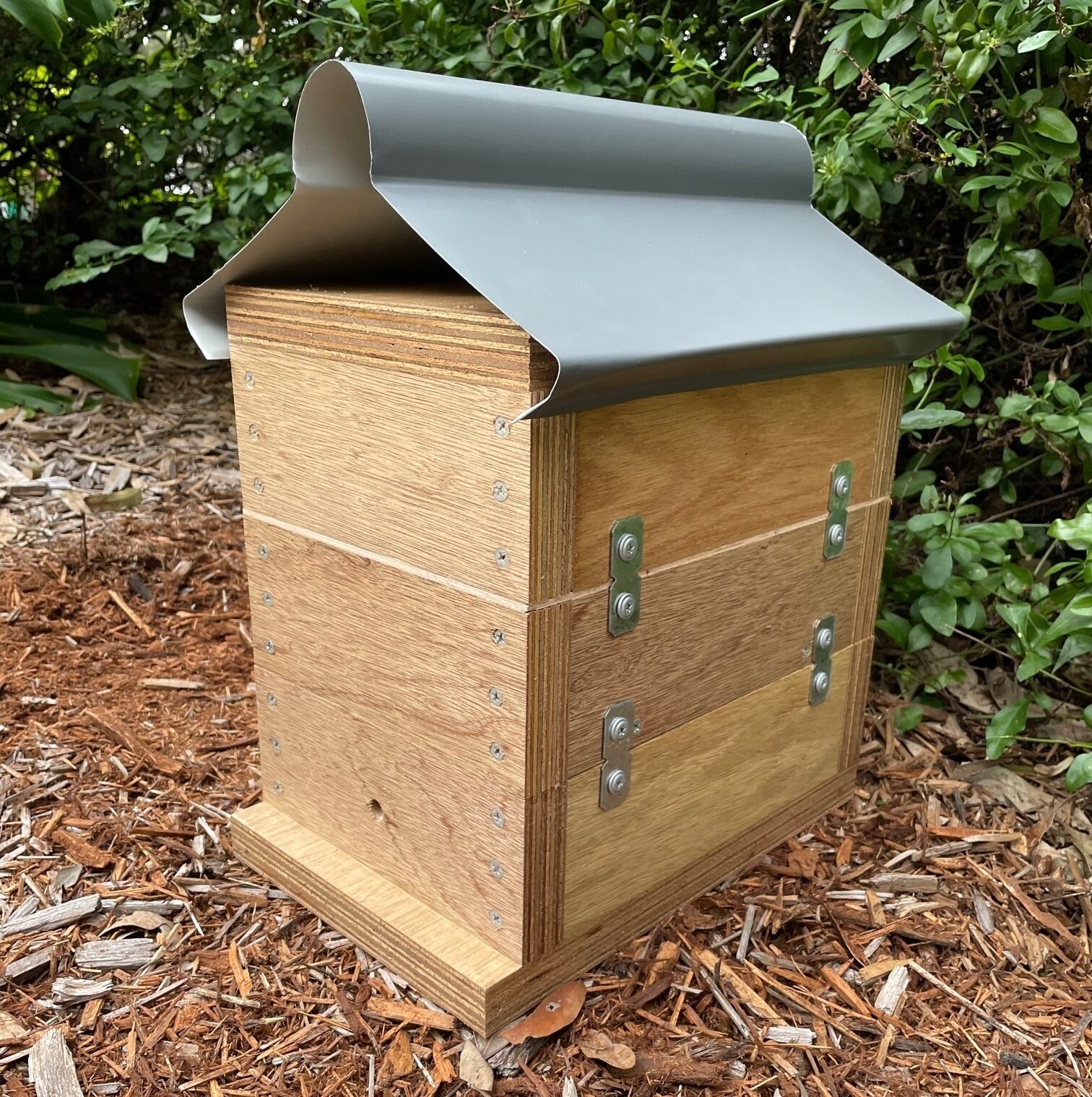 Native Bee Hive - Image 10