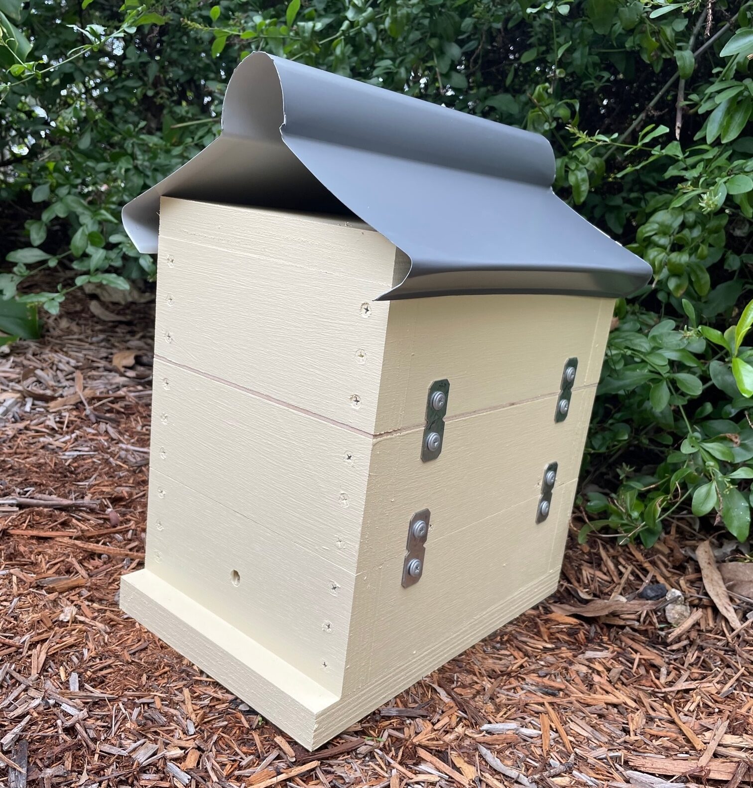 Native Bee Hive - Image 28